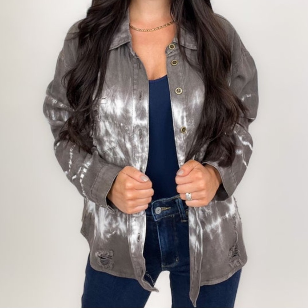 Easel Tie Dye Distressed Shacket